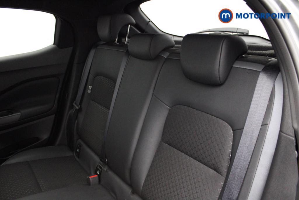 Nissan Juke N-Connecta Automatic Petrol-Electric Hybrid SUV - Stock Number (1551145) - 7th supplementary image