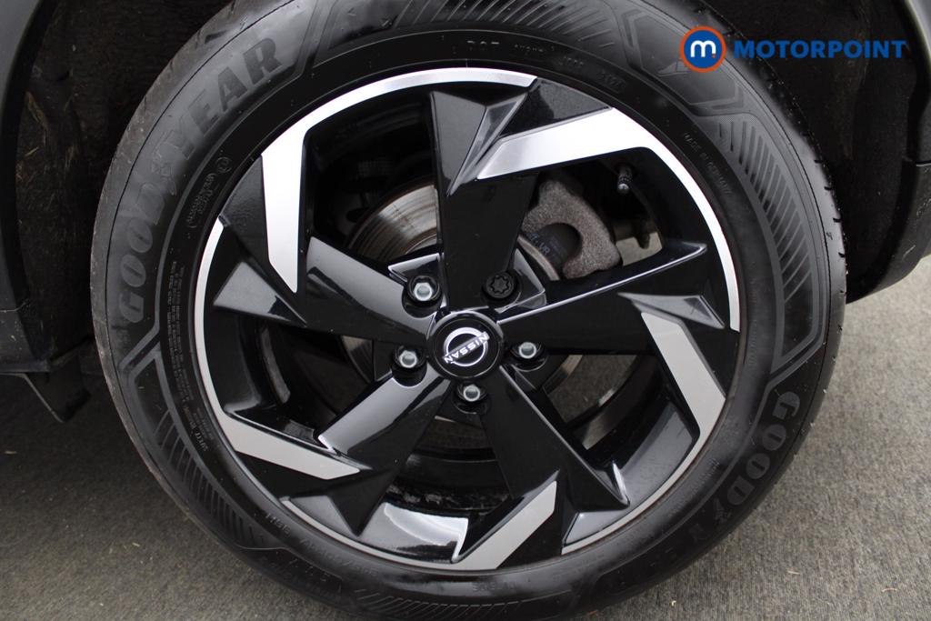 Nissan Juke N-Connecta Automatic Petrol-Electric Hybrid SUV - Stock Number (1551145) - 11th supplementary image