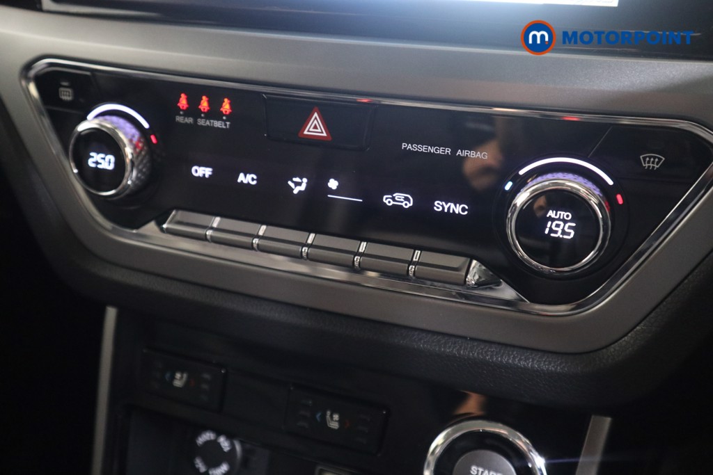 Ssangyong Korando Ultimate Automatic Petrol SUV - Stock Number (1551183) - 7th supplementary image