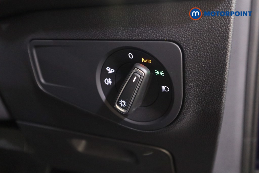 Volkswagen Tiguan Allspace Elegance Automatic Petrol SUV - Stock Number (1551197) - 9th supplementary image