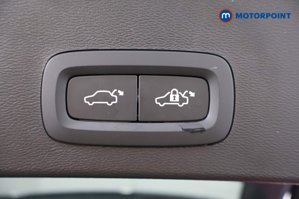 Volvo Xc40 Plus Automatic Petrol SUV - Stock Number (1551826) - 26th supplementary image