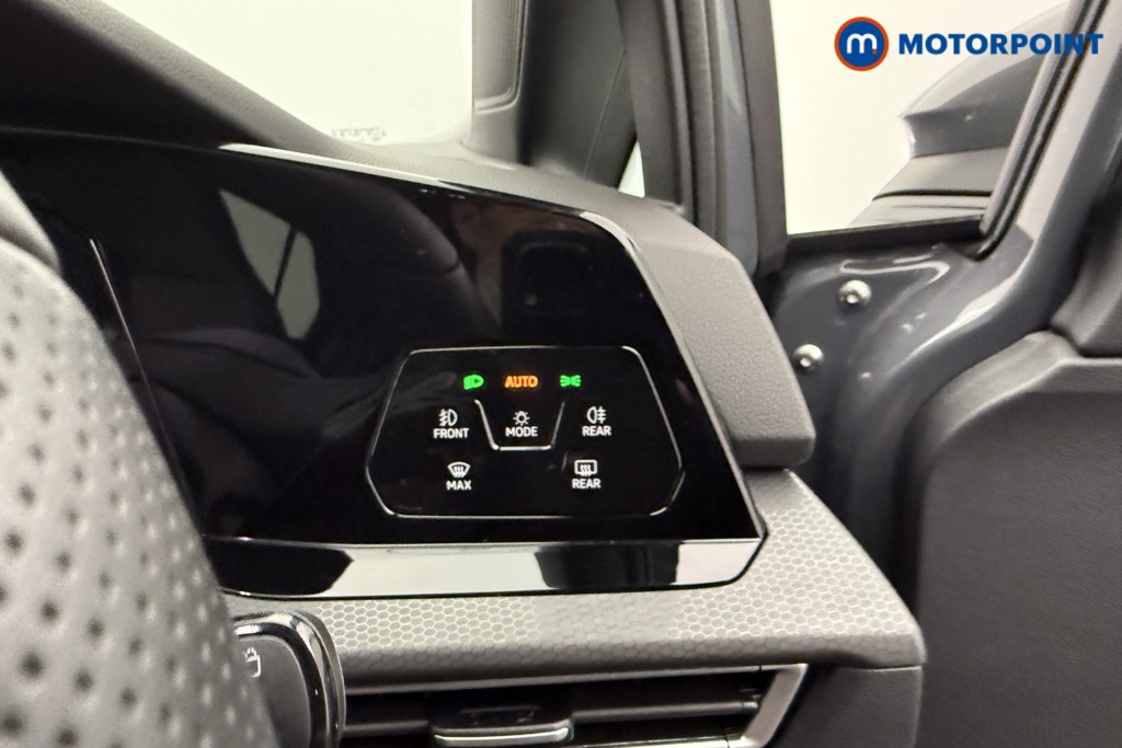 Volkswagen Golf GTE Automatic Petrol Plug-In Hybrid Hatchback - Stock Number (1551840) - 15th supplementary image