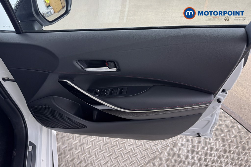 Toyota Corolla Gr Sport Automatic Petrol-Electric Hybrid Estate - Stock Number (1551911) - 14th supplementary image