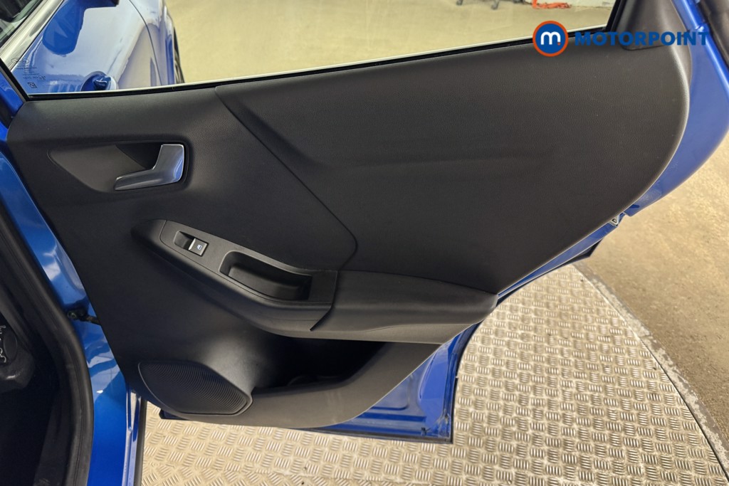 Ford Puma St-Line Vignale Manual Petrol-Electric Hybrid SUV - Stock Number (1551920) - 15th supplementary image