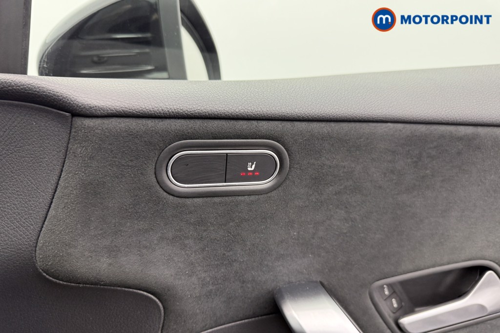 Mercedes-Benz A Class Amg Line Automatic Petrol Hatchback - Stock Number (1551948) - 15th supplementary image