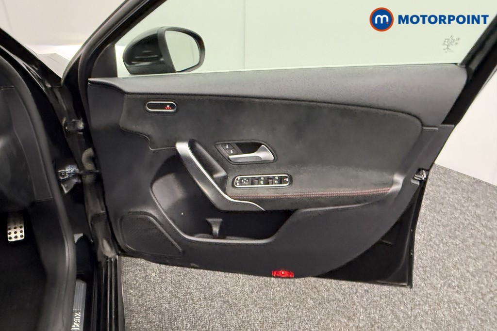 Mercedes-Benz A Class Amg Line Automatic Petrol Hatchback - Stock Number (1551948) - 17th supplementary image
