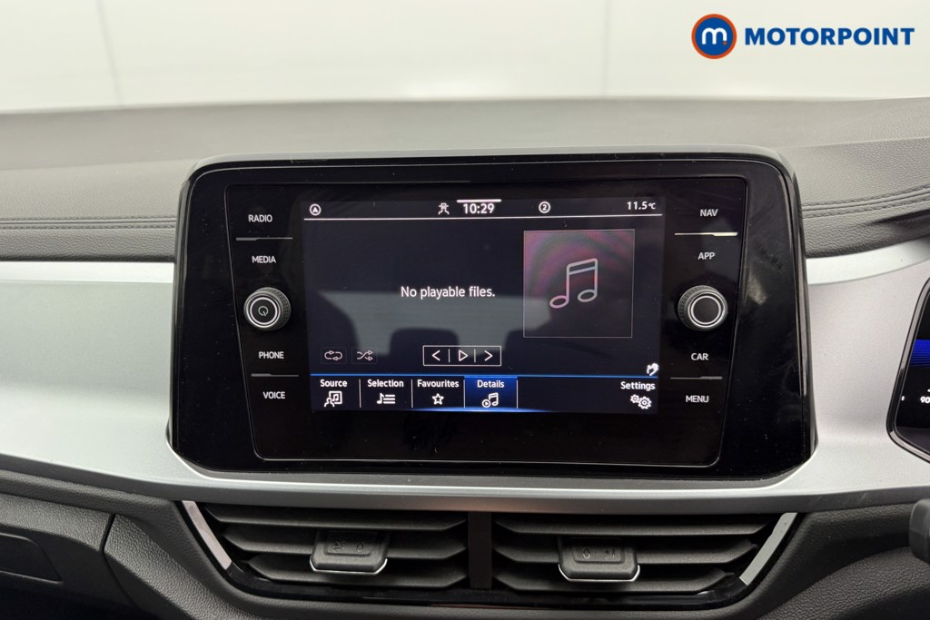 Volkswagen T-Roc Life Manual Petrol SUV - Stock Number (1552032) - 7th supplementary image