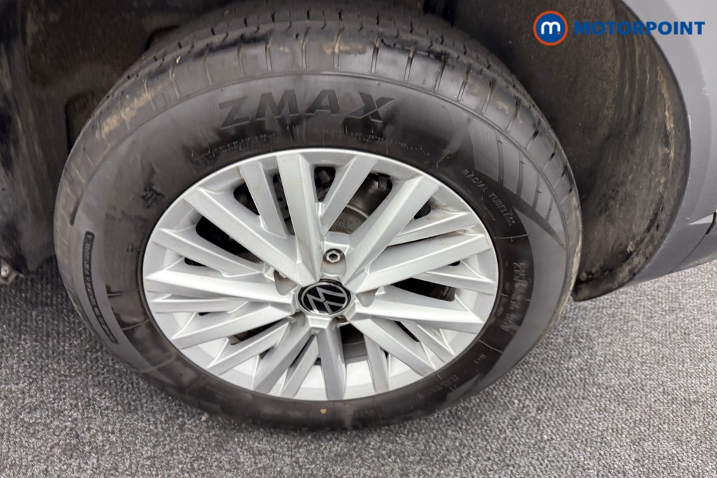 Volkswagen T-Roc Life Manual Petrol SUV - Stock Number (1552032) - 31st supplementary image