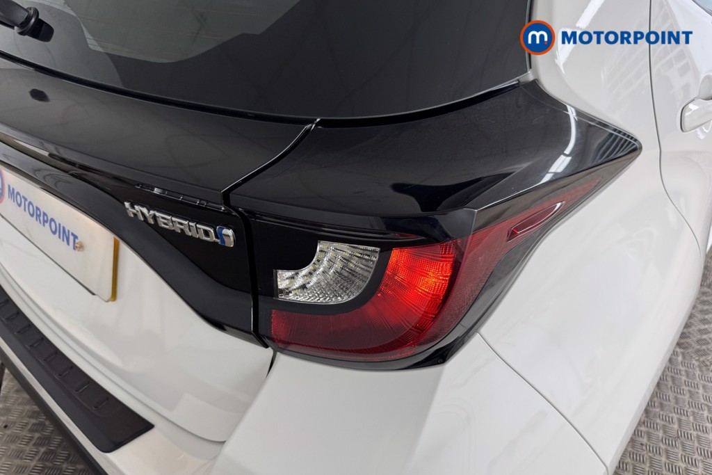 Toyota Yaris Icon Automatic Petrol-Electric Hybrid Hatchback - Stock Number (1552047) - 17th supplementary image