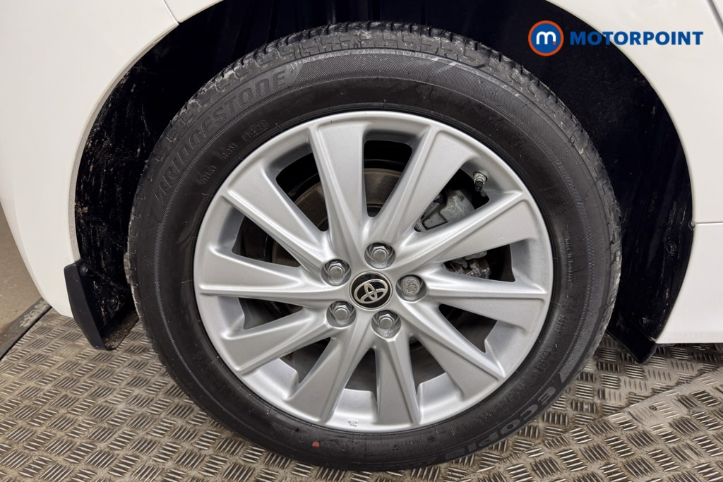 Toyota Yaris Icon Automatic Petrol-Electric Hybrid Hatchback - Stock Number (1552047) - 20th supplementary image