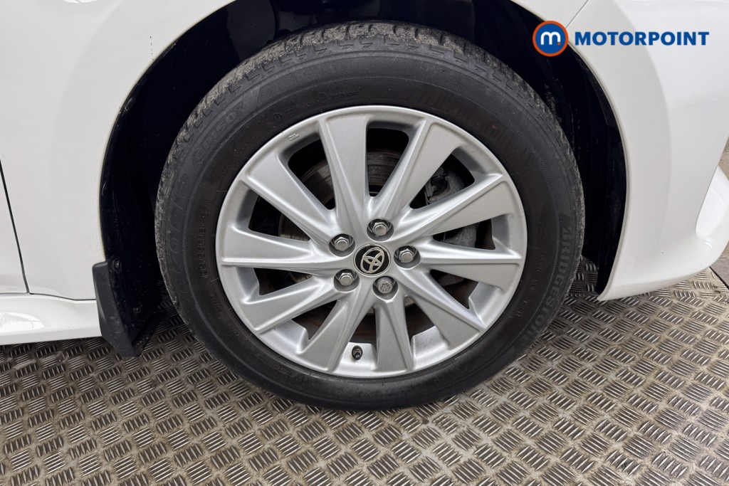 Toyota Yaris Icon Automatic Petrol-Electric Hybrid Hatchback - Stock Number (1552047) - 23rd supplementary image