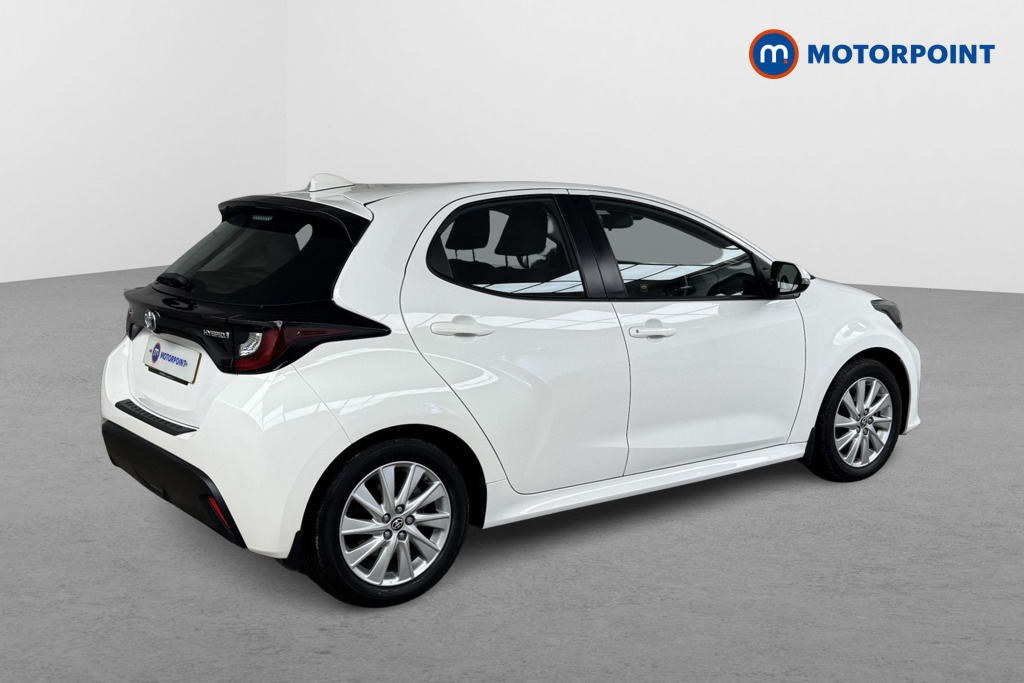 Toyota Yaris Icon Automatic Petrol-Electric Hybrid Hatchback - Stock Number (1552047) - Drivers side rear corner