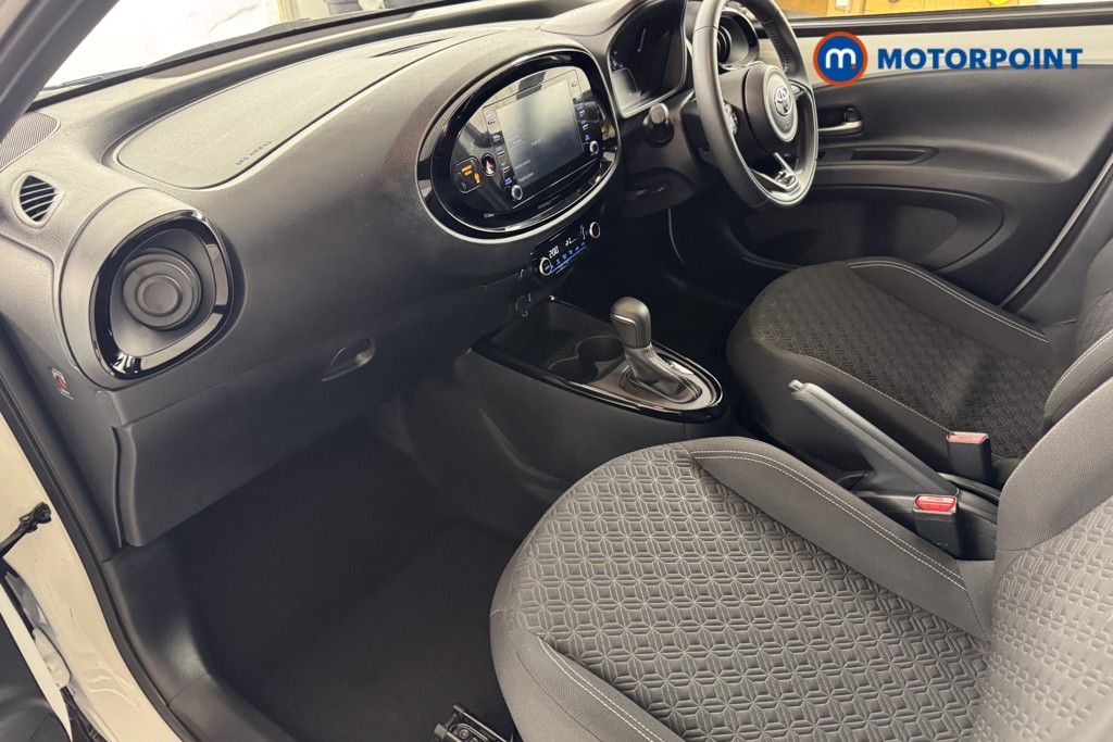 Toyota Aygo X Edge Automatic Petrol Hatchback - Stock Number (1552089) - 7th supplementary image
