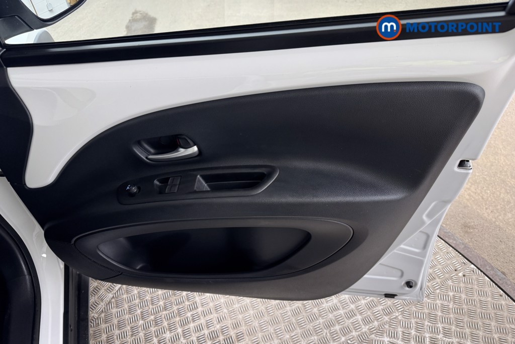 Toyota Aygo X Edge Automatic Petrol Hatchback - Stock Number (1552089) - 14th supplementary image