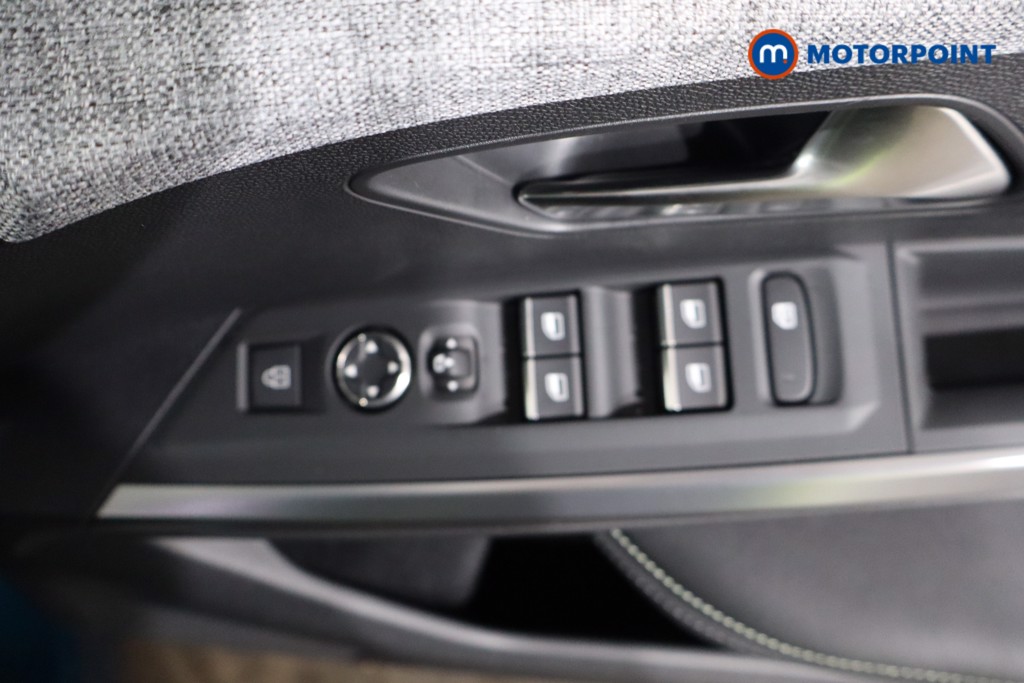 Peugeot 3008 GT Automatic Electric SUV - Stock Number (1552142) - 16th supplementary image