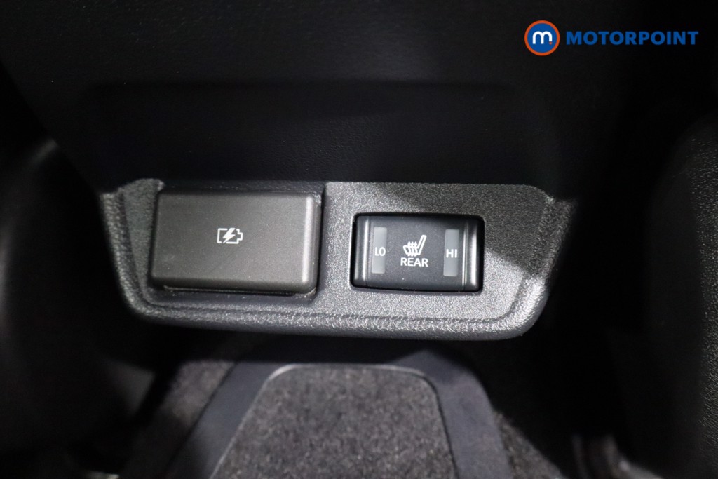 Nissan Leaf N-Connecta Automatic Electric Hatchback - Stock Number (1552162) - 18th supplementary image