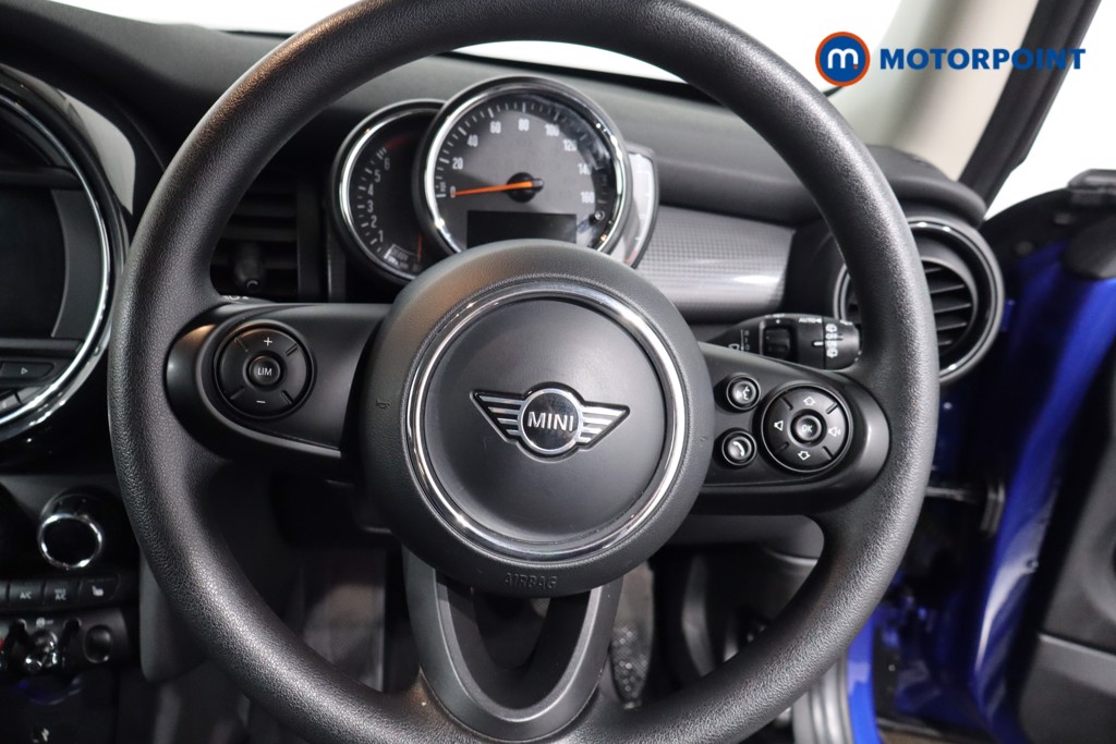 Mini Hatchback Cooper Classic Manual Petrol Hatchback - Stock Number (1552218) - 6th supplementary image