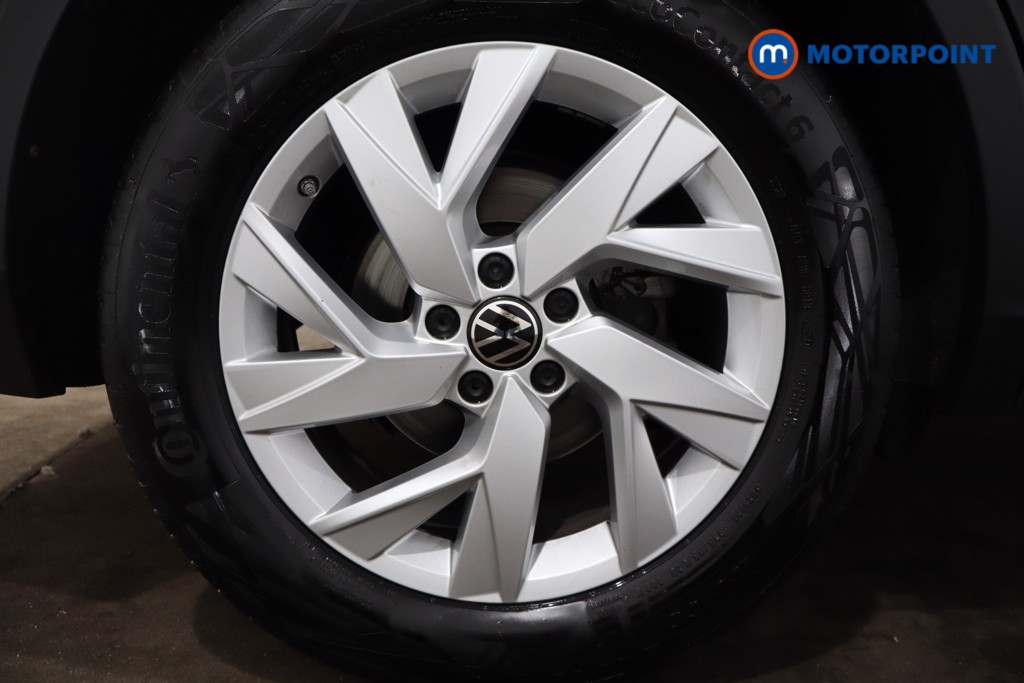 Volkswagen Tiguan Life Automatic Petrol SUV - Stock Number (1552551) - 9th supplementary image