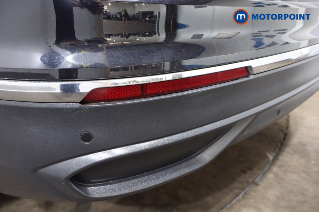 Volkswagen Tiguan Life Automatic Petrol SUV - Stock Number (1552551) - 23rd supplementary image