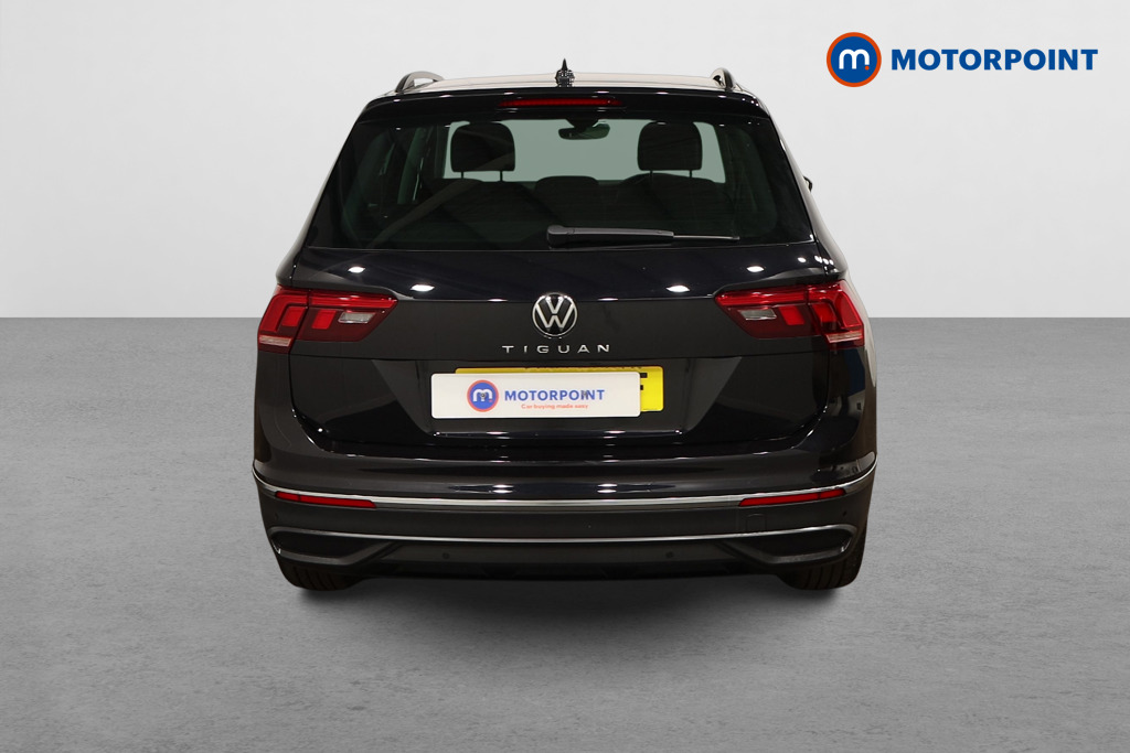 Volkswagen Tiguan Life Automatic Petrol SUV - Stock Number (1552551) - Rear bumper
