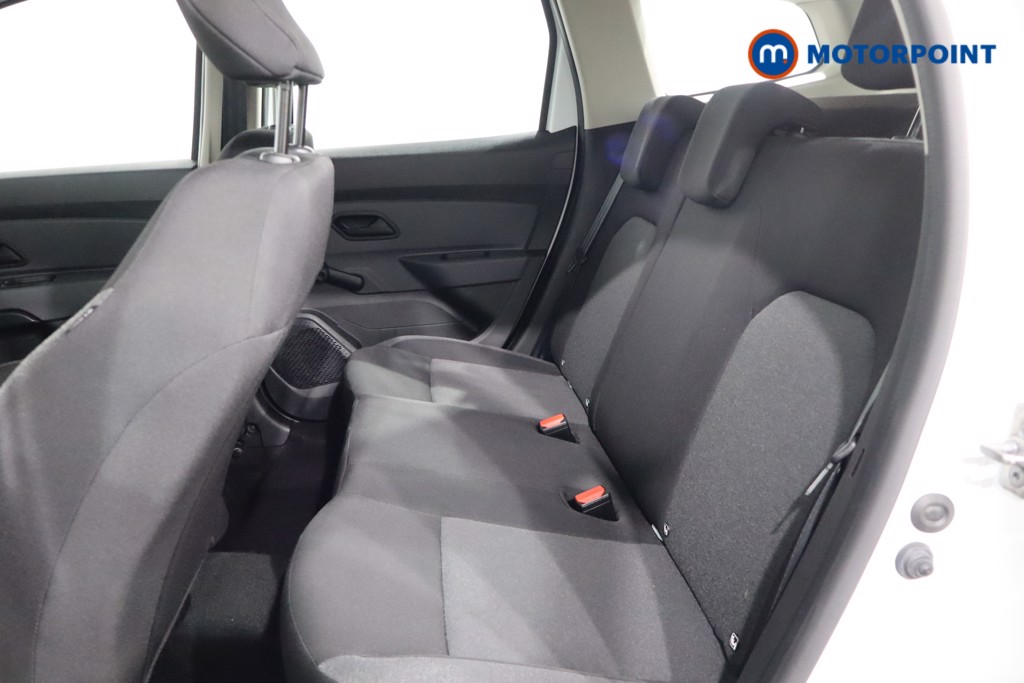 Dacia Duster Essential Manual Petrol SUV - Stock Number (1548463) - 5th supplementary image