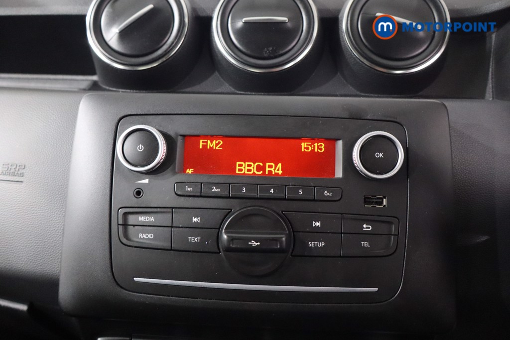 Dacia Duster Essential Manual Petrol SUV - Stock Number (1548463) - 14th supplementary image