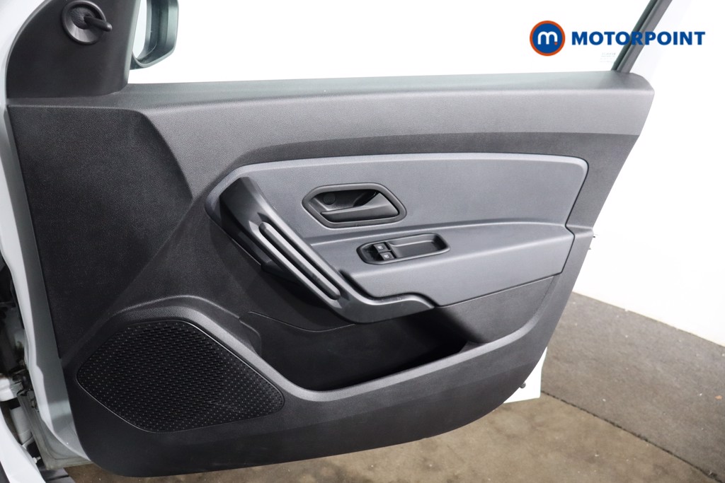 Dacia Duster Essential Manual Petrol SUV - Stock Number (1548463) - 20th supplementary image
