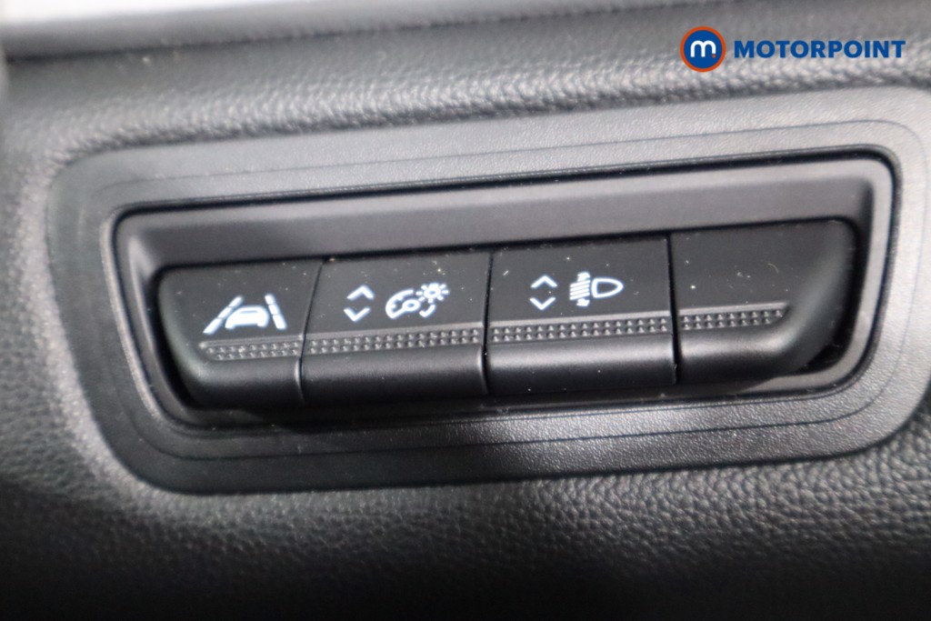 Renault Captur Se Edition Manual Petrol SUV - Stock Number (1550327) - 22nd supplementary image