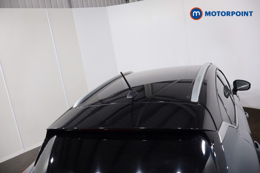 Renault Captur Se Edition Manual Petrol SUV - Stock Number (1550327) - 29th supplementary image