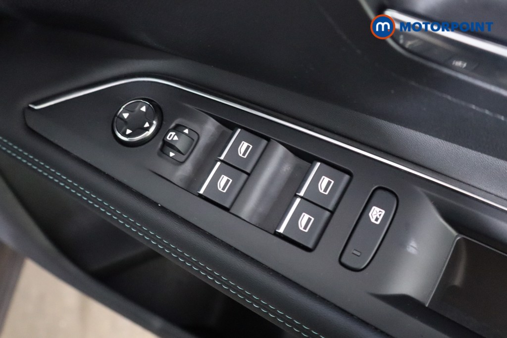 Peugeot 3008 Allure Premium-Plus Automatic Diesel SUV - Stock Number (1552066) - 23rd supplementary image