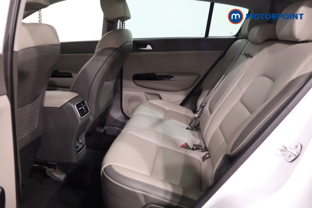 KIA Sportage First Edition Automatic Diesel SUV - Stock Number (1552550) - 5th supplementary image