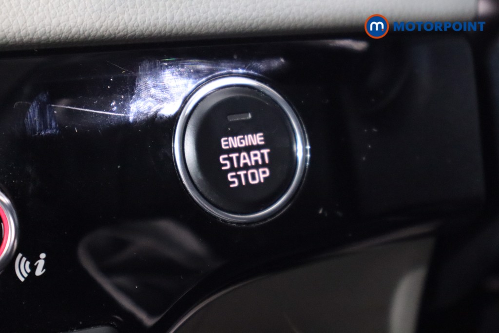 KIA Sportage First Edition Automatic Diesel SUV - Stock Number (1552550) - 15th supplementary image