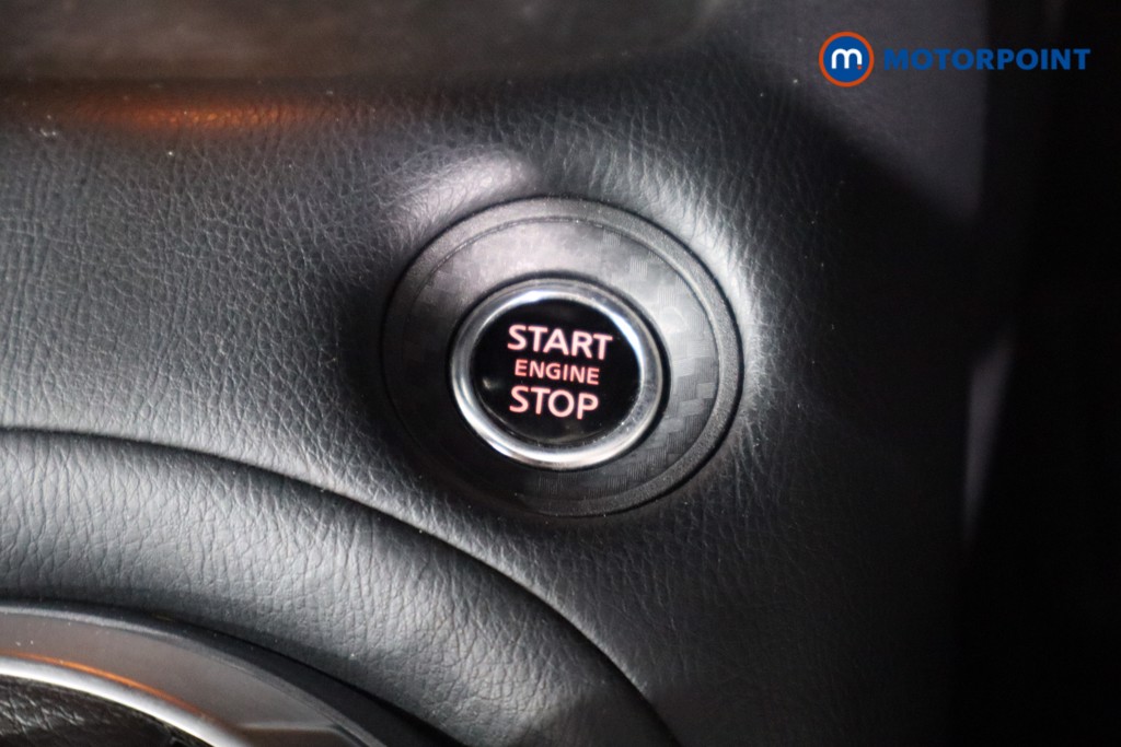 Nissan Juke N-Connecta Automatic Petrol SUV - Stock Number (1539328) - 15th supplementary image