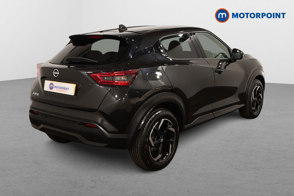 Nissan Juke N-Connecta Automatic Petrol SUV - Stock Number (1539328) - Drivers side rear corner