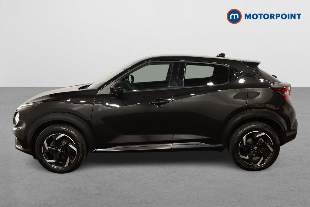 Nissan Juke N-Connecta Automatic Petrol SUV - Stock Number (1539328) - Passenger side