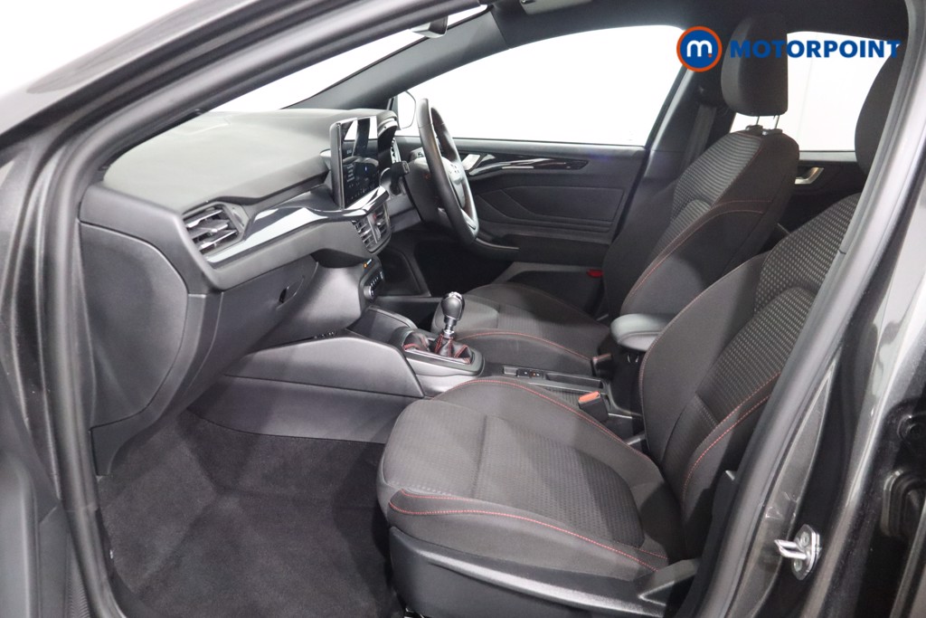 Ford Focus St-Line Edition Manual Petrol-Electric Hybrid Hatchback - Stock Number (1542889) - 4th supplementary image