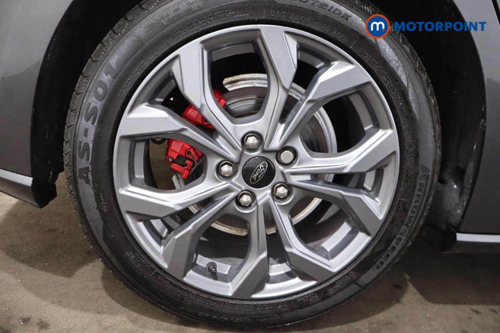 Ford Focus St-Line Edition Manual Petrol-Electric Hybrid Hatchback - Stock Number (1542889) - 9th supplementary image