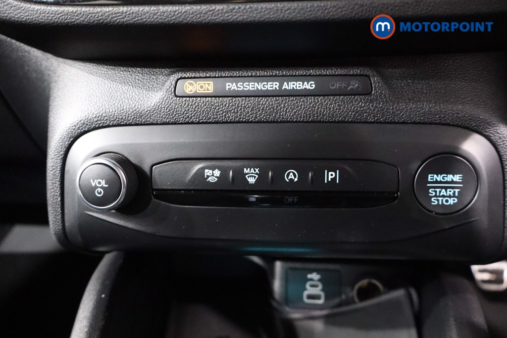 Ford Focus St-Line Edition Manual Petrol-Electric Hybrid Hatchback - Stock Number (1542889) - 17th supplementary image