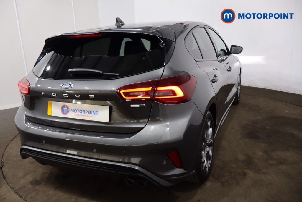 Ford Focus St-Line Edition Manual Petrol-Electric Hybrid Hatchback - Stock Number (1542889) - 30th supplementary image
