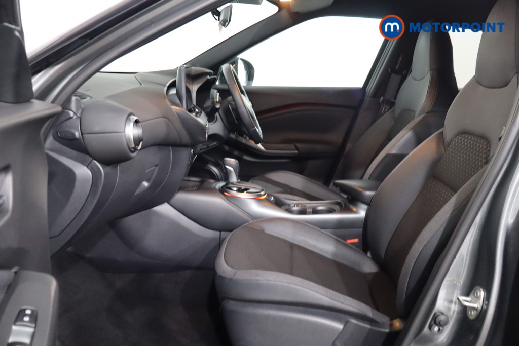 Nissan Juke N-Connecta Automatic Petrol SUV - Stock Number (1549108) - 4th supplementary image