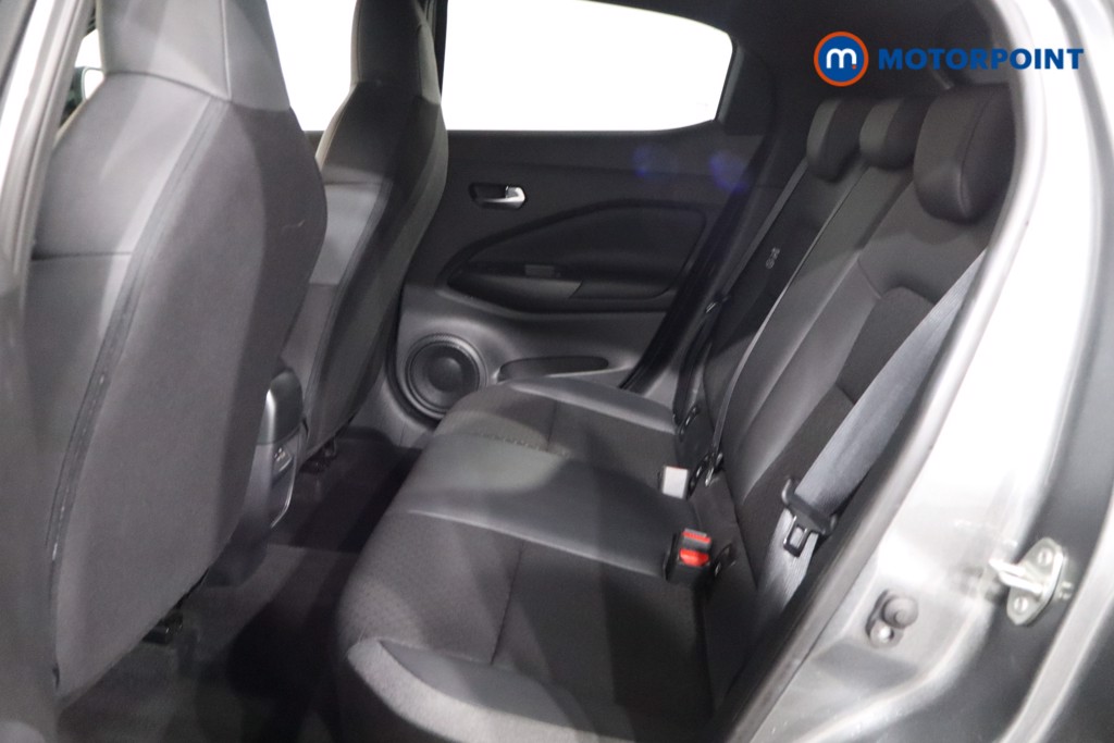 Nissan Juke N-Connecta Automatic Petrol SUV - Stock Number (1549108) - 5th supplementary image