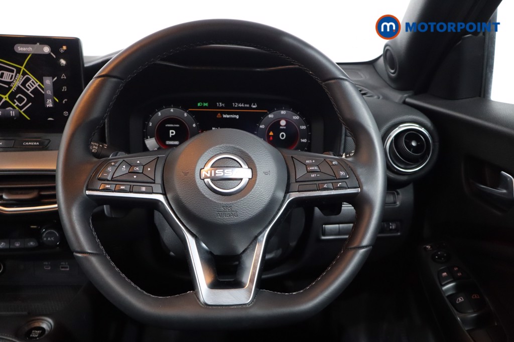 Nissan Juke N-Connecta Automatic Petrol SUV - Stock Number (1549108) - 6th supplementary image