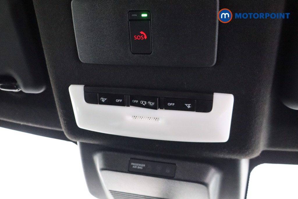 Nissan Juke N-Connecta Automatic Petrol SUV - Stock Number (1549108) - 20th supplementary image