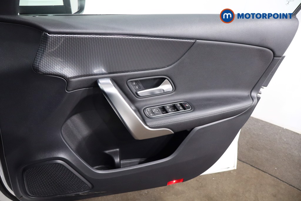 Mercedes-Benz A Class Sport Automatic Diesel Hatchback - Stock Number (1551055) - 22nd supplementary image