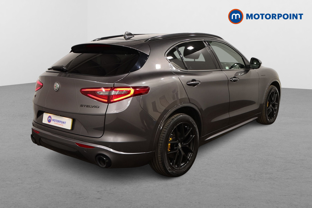 Alfa Romeo Stelvio Veloce Automatic Petrol SUV - Stock Number (1551331) - Drivers side rear corner