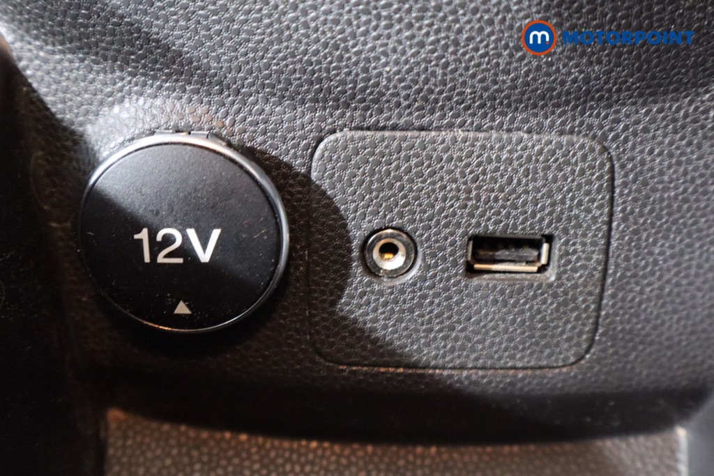 Ford Fiesta Zetec Automatic Petrol Hatchback - Stock Number (1551358) - 18th supplementary image