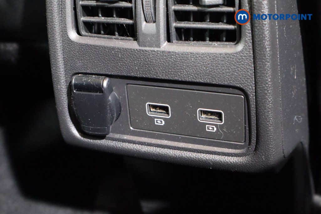 Renault Captur S Edition Automatic Petrol SUV - Stock Number (1551586) - 13th supplementary image