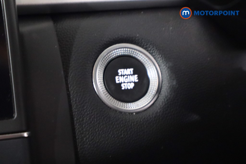 Renault Captur S Edition Automatic Petrol SUV - Stock Number (1551586) - 15th supplementary image