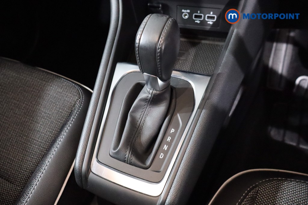 Renault Captur S Edition Automatic Petrol SUV - Stock Number (1551586) - 19th supplementary image