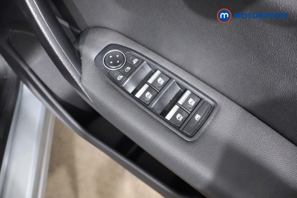 Renault Captur S Edition Automatic Petrol SUV - Stock Number (1551586) - 24th supplementary image